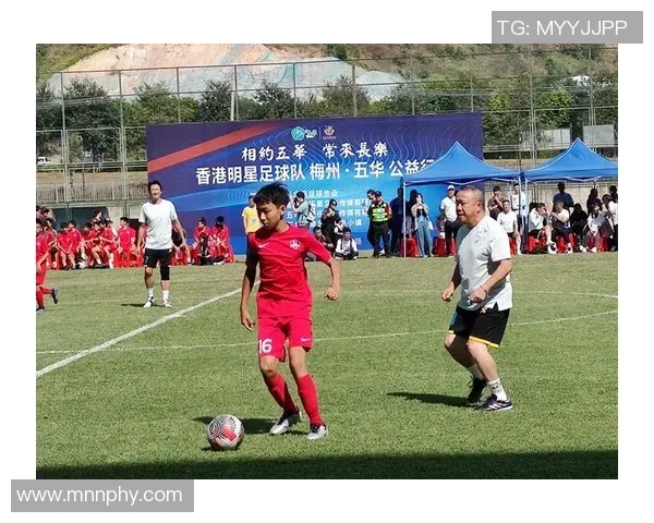 陈艾森领到退役证书，正式告别运动生涯