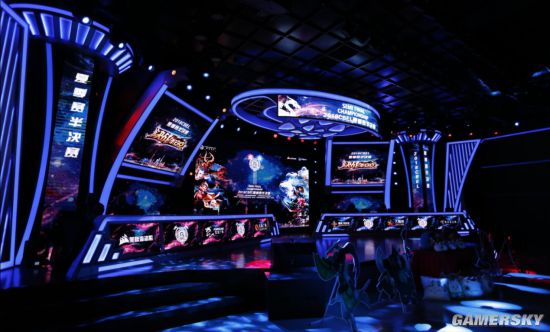 更用场外的 更用场外的