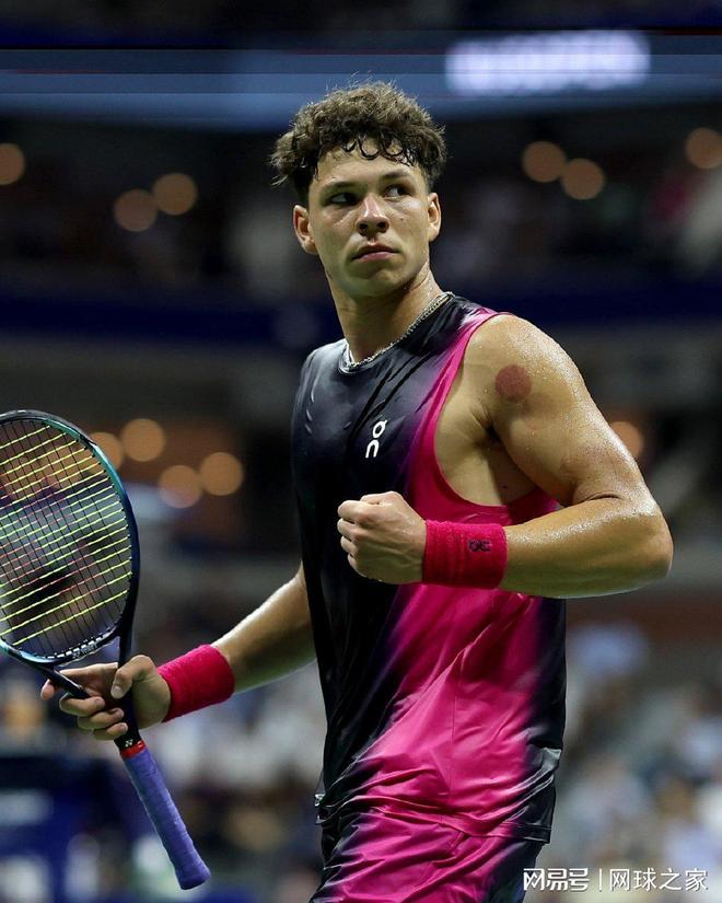 中的激烈竞 中的激烈竞