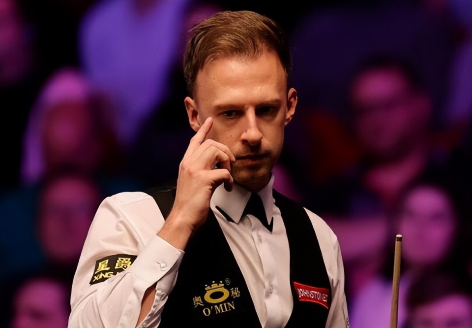 眼神游离 眼神游离